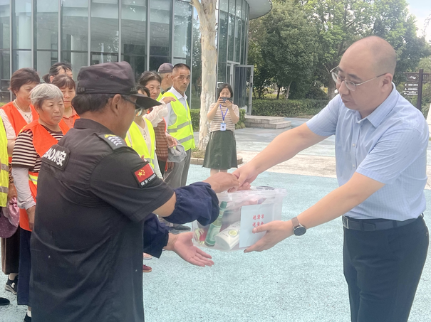 1753695803854503.png $~@D%I1QI[6$QQJRA8AC0%B.png